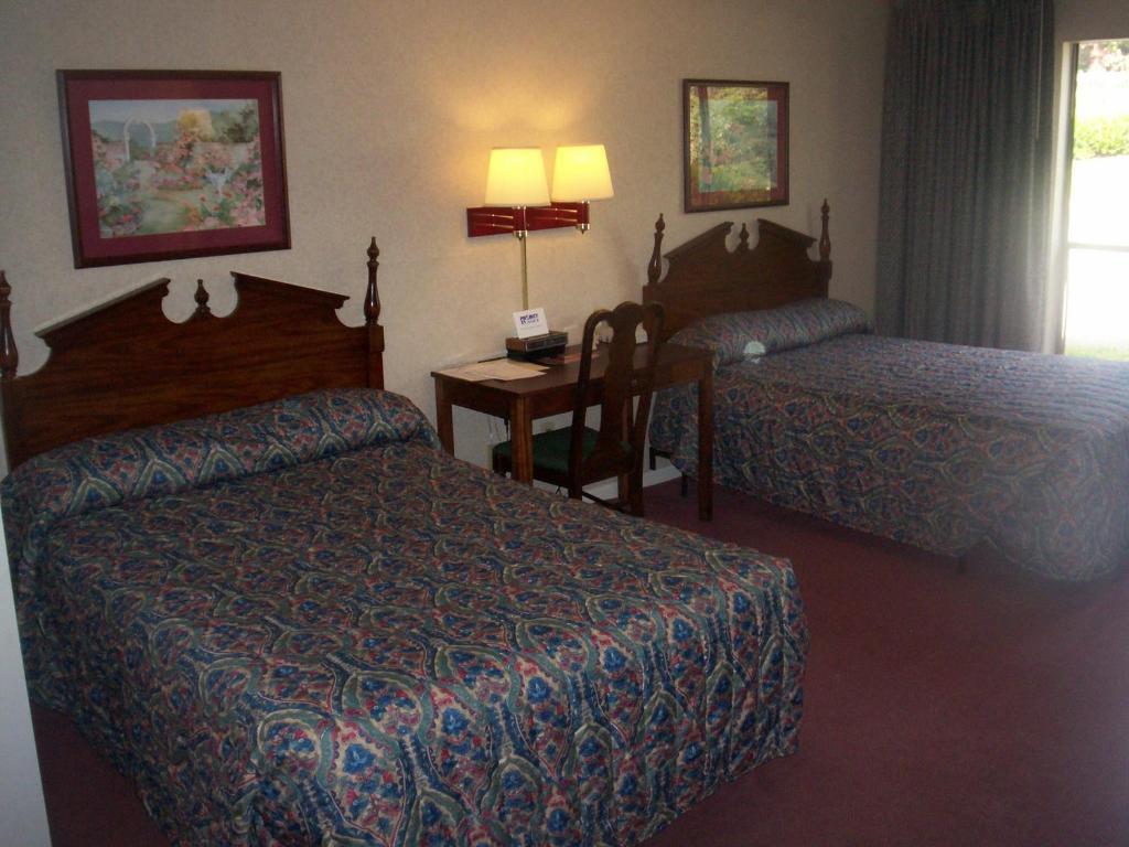Rime Garden Inn & Suites Irondale Rum bild