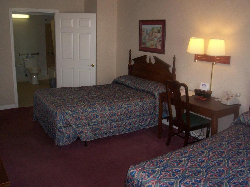 Rime Garden Inn & Suites Irondale Rum bild